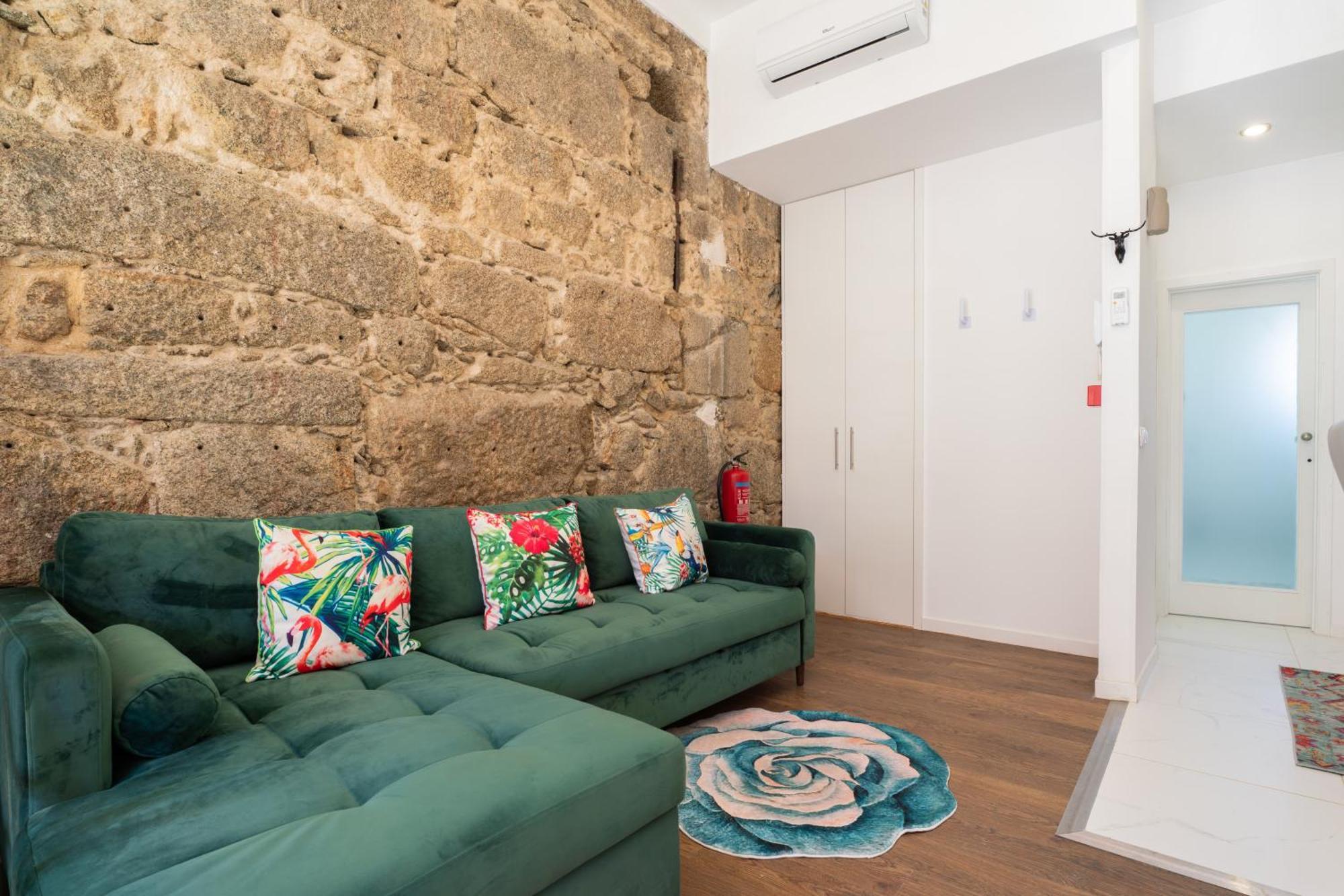 Central Cozy Stay 2 Ac Near Metro Porto Kültér fotó