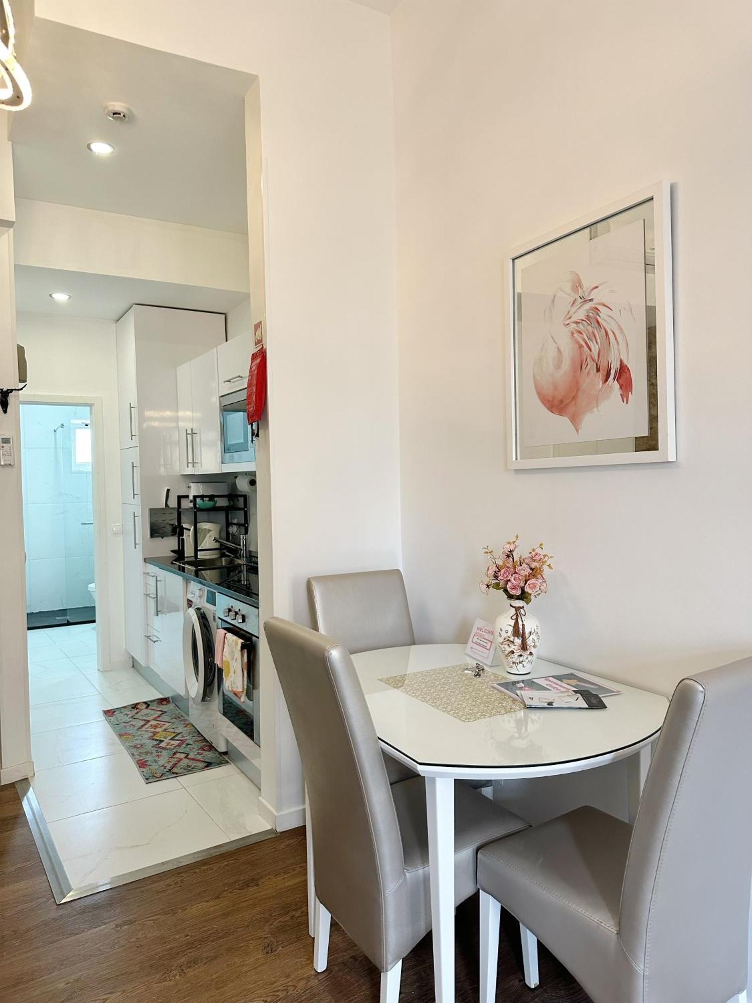 Central Cozy Stay 2 Ac Near Metro Porto Kültér fotó